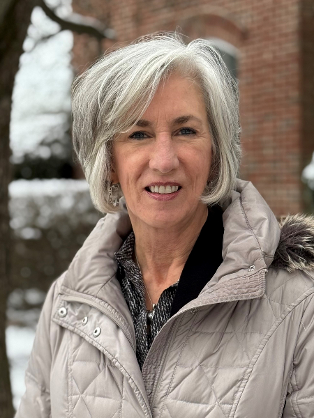 barbara-pt-assisitant-Performance-Physical-Therapy-Hockessin-Greenville-DE